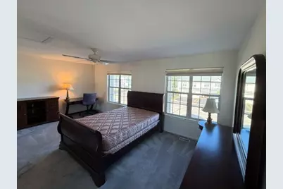 852 Dighton Lane N, Schaumburg, IL 60173 - Photo 7