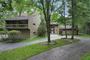 560 Thornmeadow Rd, Riverwoods, IL 60015 - Photo 1