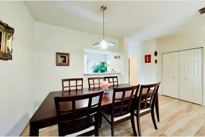 1022 Savoy Court, Elk Grove Village, IL 60007 - Photo 9