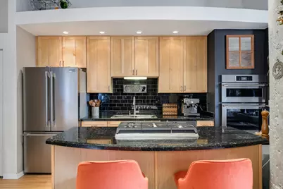 360 W Illinois Street #2F, Chicago, IL 60654 - Photo 17