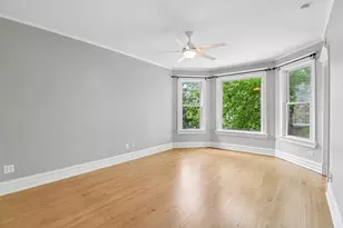 3643 N Hoyne Ave, Chicago, IL 60618 - Photo 5