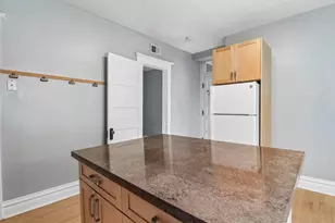3643 N Hoyne Ave, Chicago, IL 60618 - Photo 13