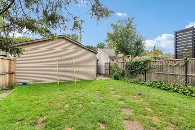 3643 N Hoyne Avenue #2, Chicago, IL 60618 - Photo 29