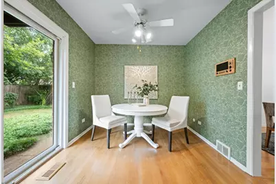 1809 Tanglewood Drive #G, Glenview, IL 60025 - Photo 13