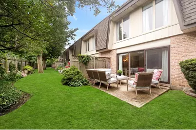1809 Tanglewood Drive #G, Glenview, IL 60025 - Photo 25