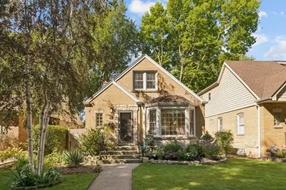 216 Richmond Street, Evanston, IL 60202 - Photo 1
