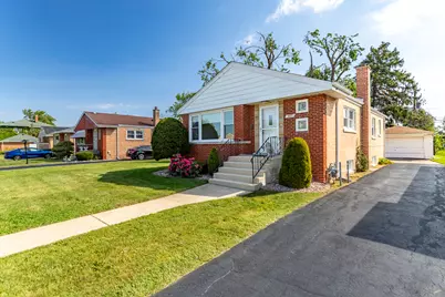 627 Sangamon Street, Chicago Heights, IL 60411 - Photo 3