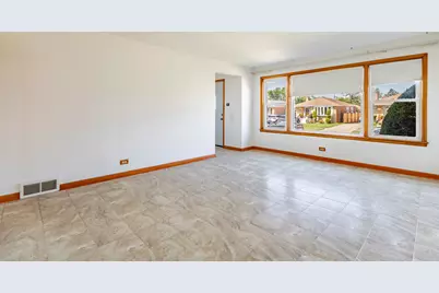 627 Sangamon Street, Chicago Heights, IL 60411 - Photo 5