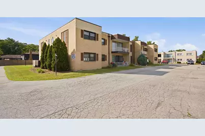 18320 Cherry Creek Drive #8, Homewood, IL 60430 - Photo 17