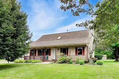 38172 N Holdridge Avenue, Beach Park, IL 60087 - Photo 1