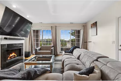 4011 W Fullerton Avenue #3W, Chicago, IL 60639 - Photo 5