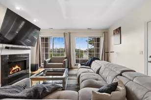 4011 W Fullerton Ave, Chicago, IL 60639 - Photo 5