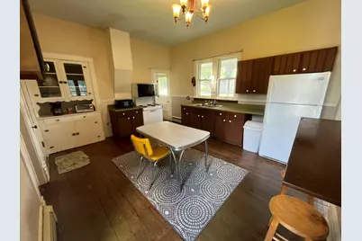 429 N 2nd Street, Cissna Park, IL 60924 - Photo 3