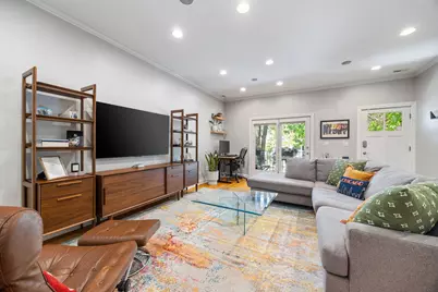 2441 N Fairfield Avenue #1, Chicago, IL 60647 - Photo 5