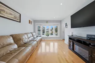 3707 W 70th Pl, Chicago, IL 60629 - Photo 11