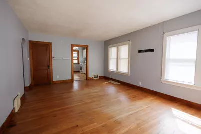 820 S 6th Avenue, Kankakee, IL 60901 - Photo 9