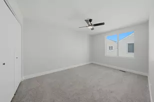 681 Serendipity Dr, Aurora, IL 60504 - Photo 11