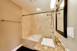 [Address not provided], Burr Ridge, IL 60527 - Photo 31