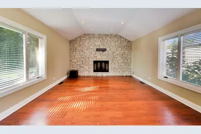 [Address not provided], Burr Ridge, IL 60527 - Photo 11