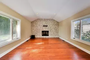 [Address not provided], Burr Ridge, IL 60527 - Photo 11