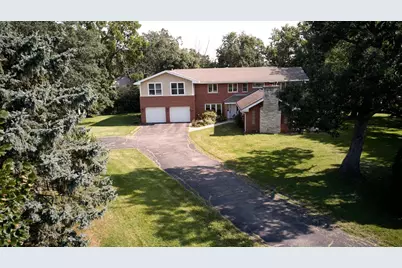 [Address not provided], Burr Ridge, IL 60527 - Photo 41