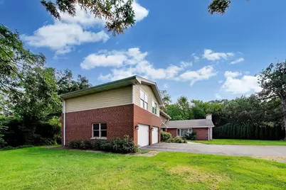 [Address not provided], Burr Ridge, IL 60527 - Photo 3