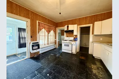 154 E Third Street, Manteno, IL 60950 - Photo 13