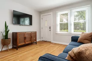 2515 Yonge St, Rockford, IL 61101 - Photo 5