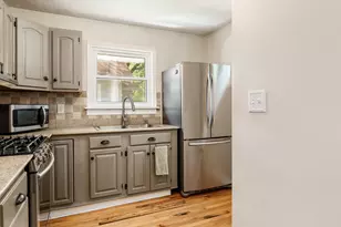 2515 Yonge St, Rockford, IL 61101 - Photo 11