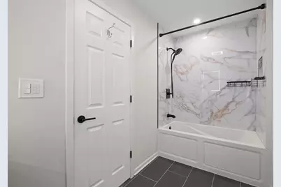 6449 S Kenwood Avenue #2, Chicago, IL 60637 - Photo 13