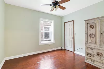 5353 N Spaulding Avenue, Chicago, IL 60625 - Photo 13