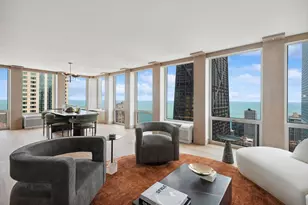 111 E Chestnut St, Chicago, IL 60611 - Photo 27