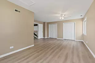 208 Carol Ann Dr, Streamwood, IL 60107 - Photo 21