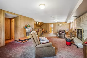 1050 W Strieff Ln, Glenwood, IL 60425 - Photo 17