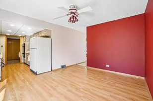 1050 W Strieff Ln, Glenwood, IL 60425 - Photo 5