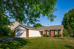 1704 Stratton Pond Ln, Schaumburg, IL 60194 - Photo 3