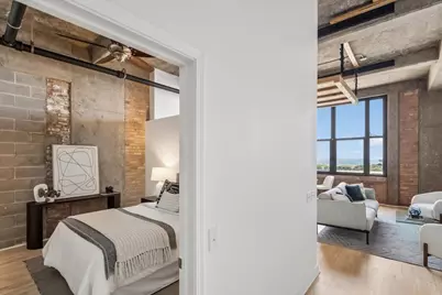 320 E 21st Street #807, Chicago, IL 60616 - Photo 11
