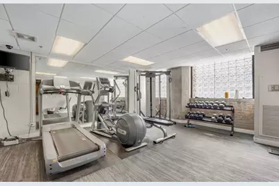 320 E 21st Street #807, Chicago, IL 60616 - Photo 23