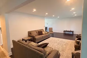 7791 Sherwood Cir S, Hanover Park, IL 60133 - Photo 11