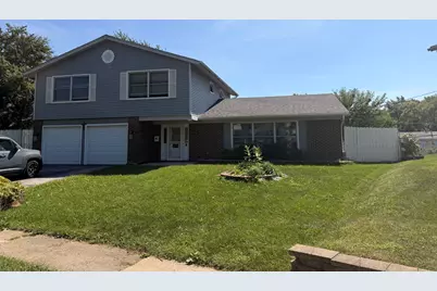 7791 Sherwood Circle S, Hanover Park, IL 60133 - Photo 3