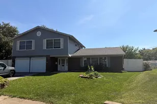 7791 Sherwood Cir S, Hanover Park, IL 60133 - Photo 3