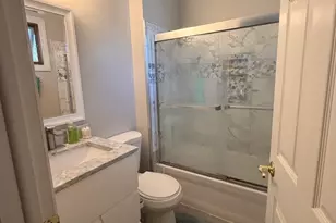 7791 Sherwood Cir S, Hanover Park, IL 60133 - Photo 17