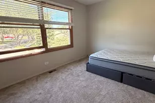 7791 Sherwood Cir S, Hanover Park, IL 60133 - Photo 15