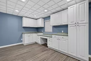 2570 N Jade Ave, Arlington Heights, IL 60004 - Photo 27