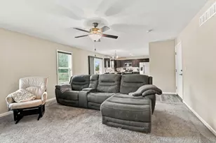 2906 Conlor Dr, Bloomington, IL 61704 - Photo 25