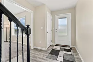 2906 Conlor Dr, Bloomington, IL 61704 - Photo 13