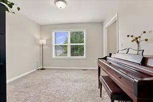 2906 Conlor Dr, Bloomington, IL 61704 - Photo 29