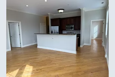 2338 W Morse Avenue #4A, Chicago, IL 60645 - Photo 3
