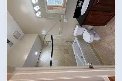 2338 W Morse Avenue #4A, Chicago, IL 60645 - Photo 11