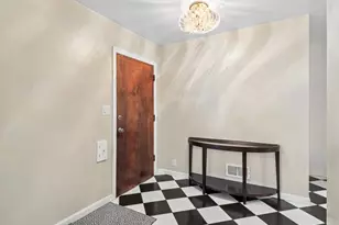 2952 George St, Franklin Park, IL 60131 - Photo 5